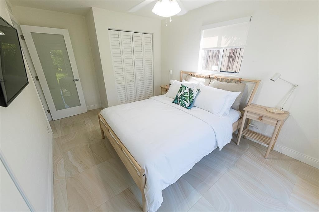 1162 Hayes Street, Hollywood, FL 33019 photo 5