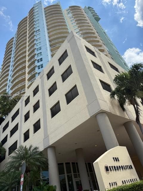 2475 Brickell Ave # 1704, Miami, FL 33129 photo 2