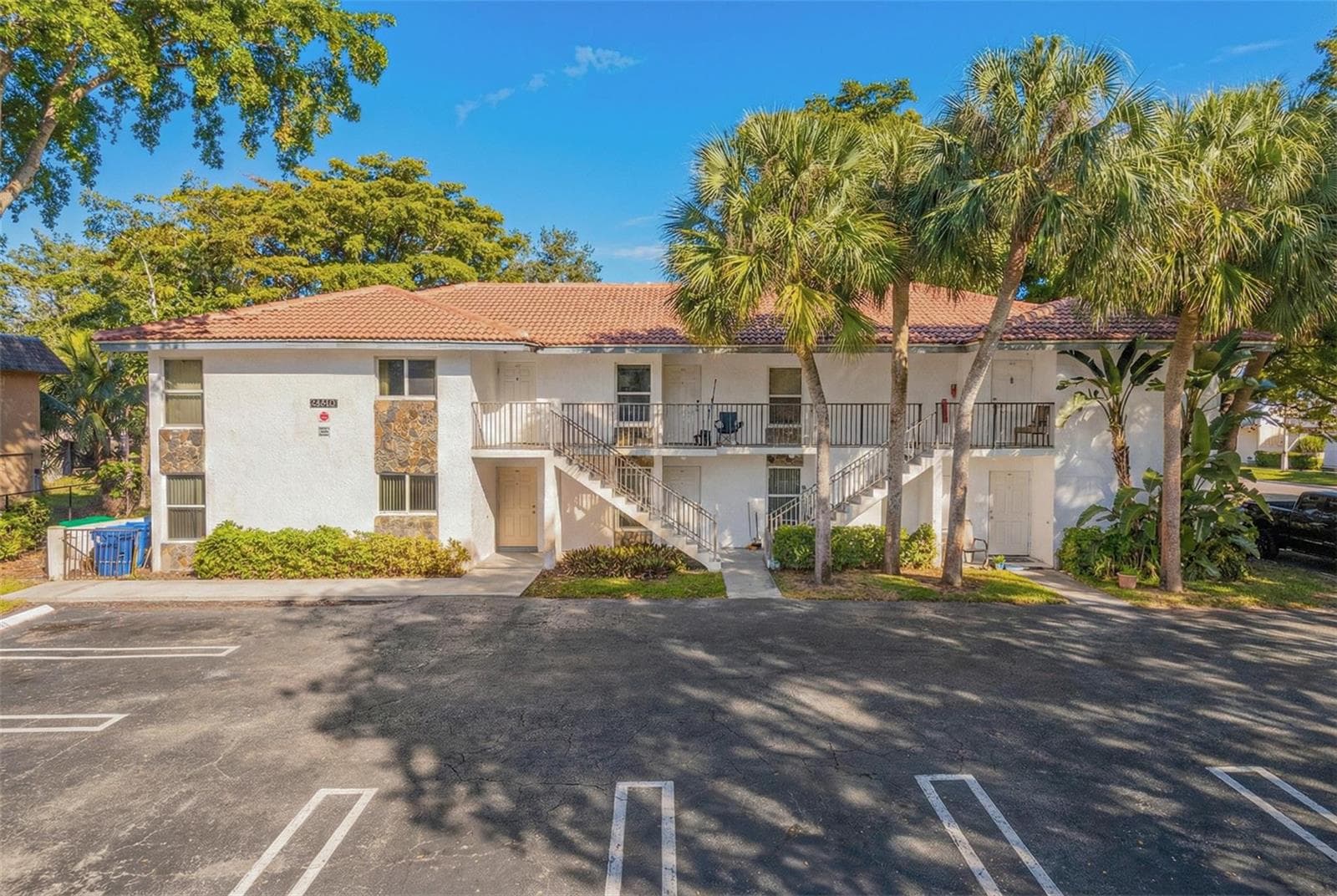 10201 NW 35th Street, Coral Springs, FL 33065 photo 2