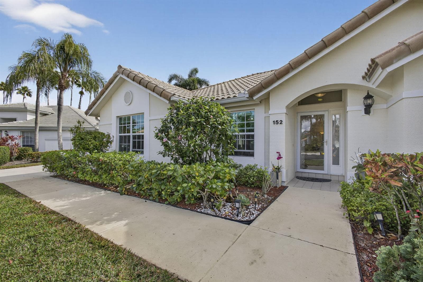 152 Eagleton Court, Palm Beach Gardens, FL 33418 photo 4