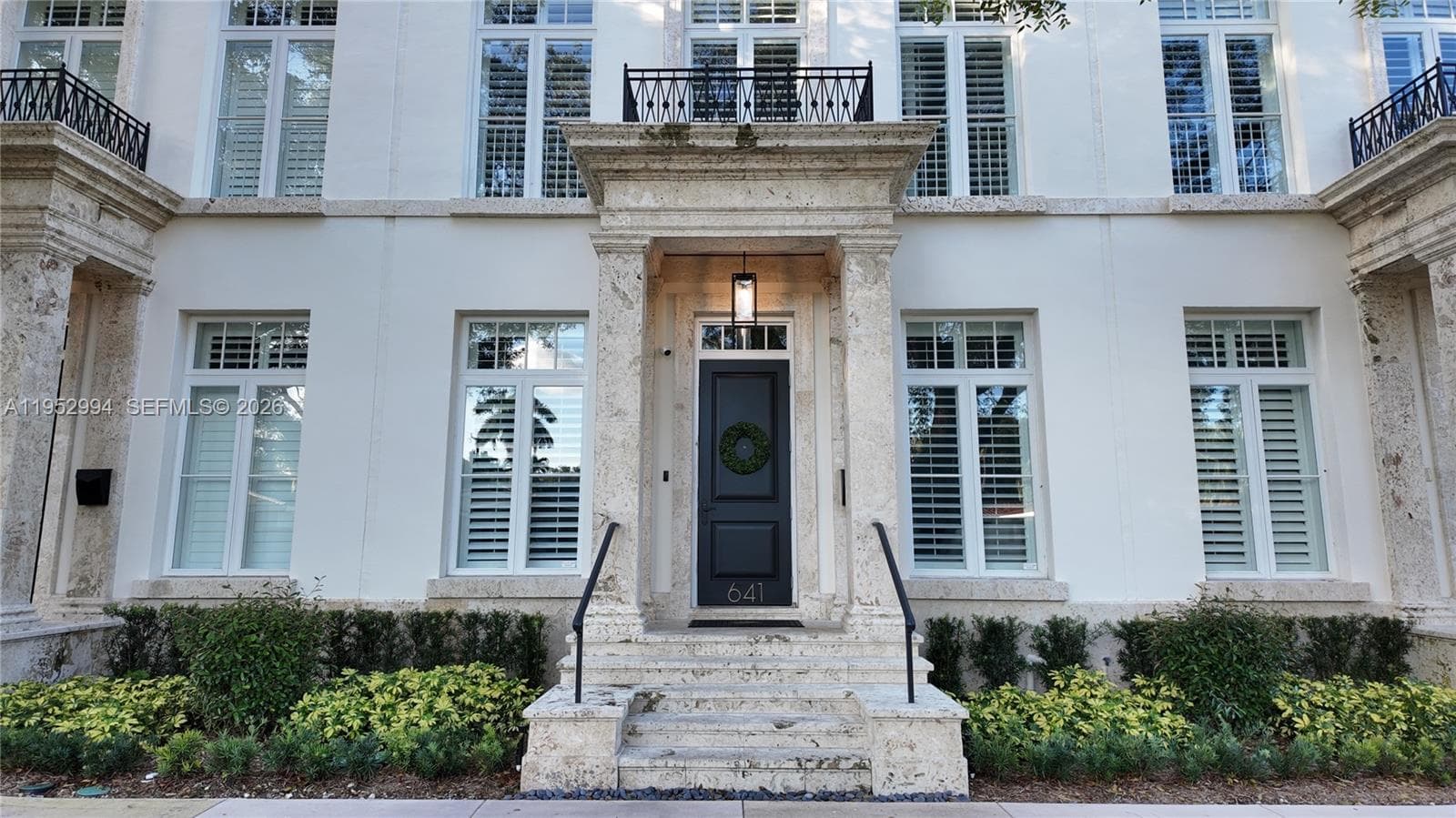 641 Almeria Ave, Coral Gables, FL 33134 photo 2