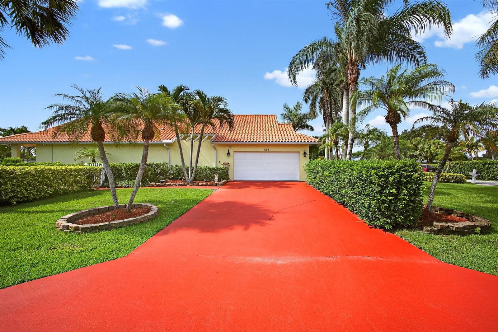 1052 W Shore Drive, West Palm Beach, FL 33406 photo 5