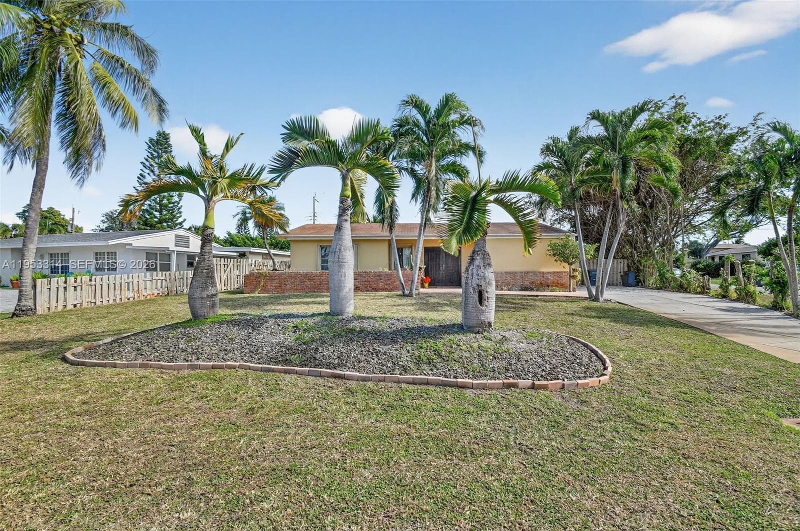 1712 High Ridge Rd, Lake Worth, FL 33461 photo 2