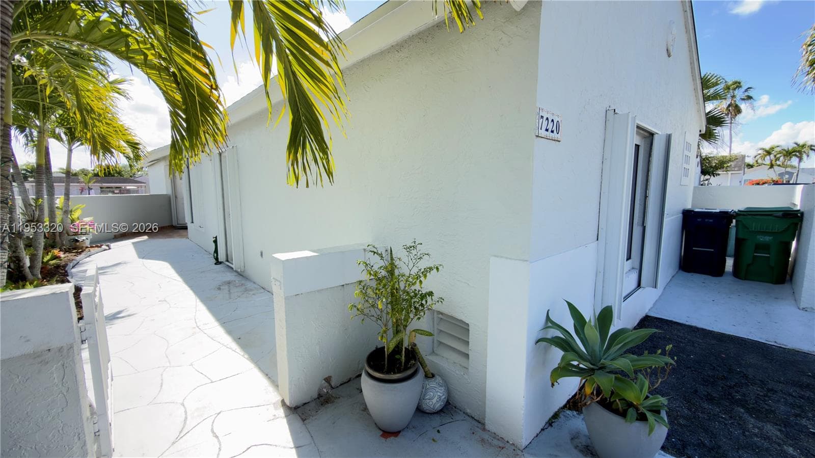 7220 SW 149th Ct, Miami, FL 33193 photo 5