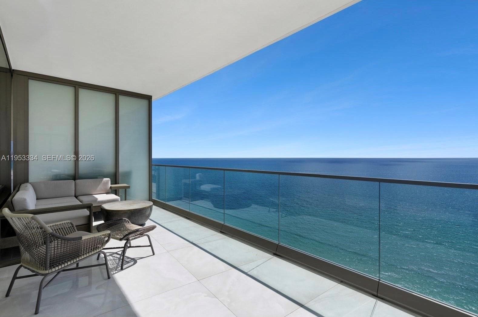 18975 Collins Ave # 2101, Sunny Isles Beach, FL 33160 photo 2