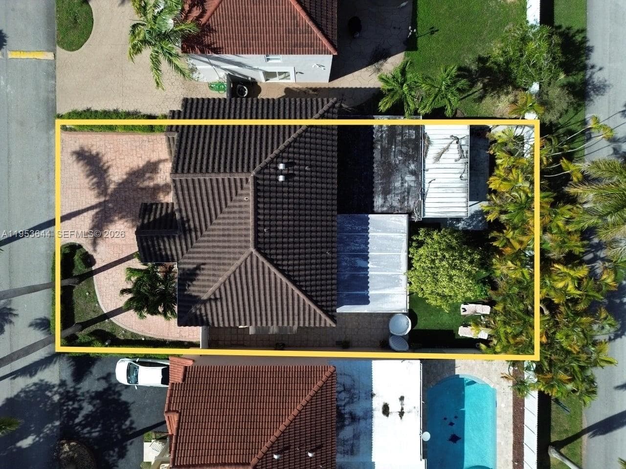12415 NW 7th St, Miami, FL 33182 photo 3