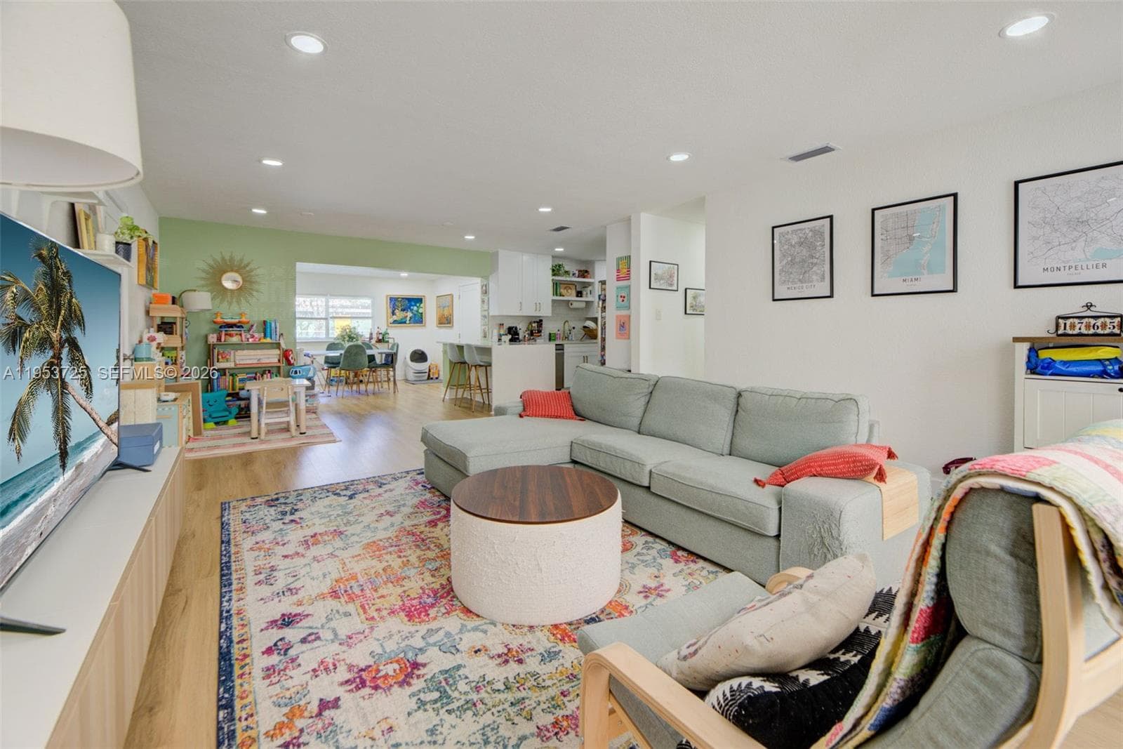 1765 NE 145th St, Miami, FL 33181 photo 2