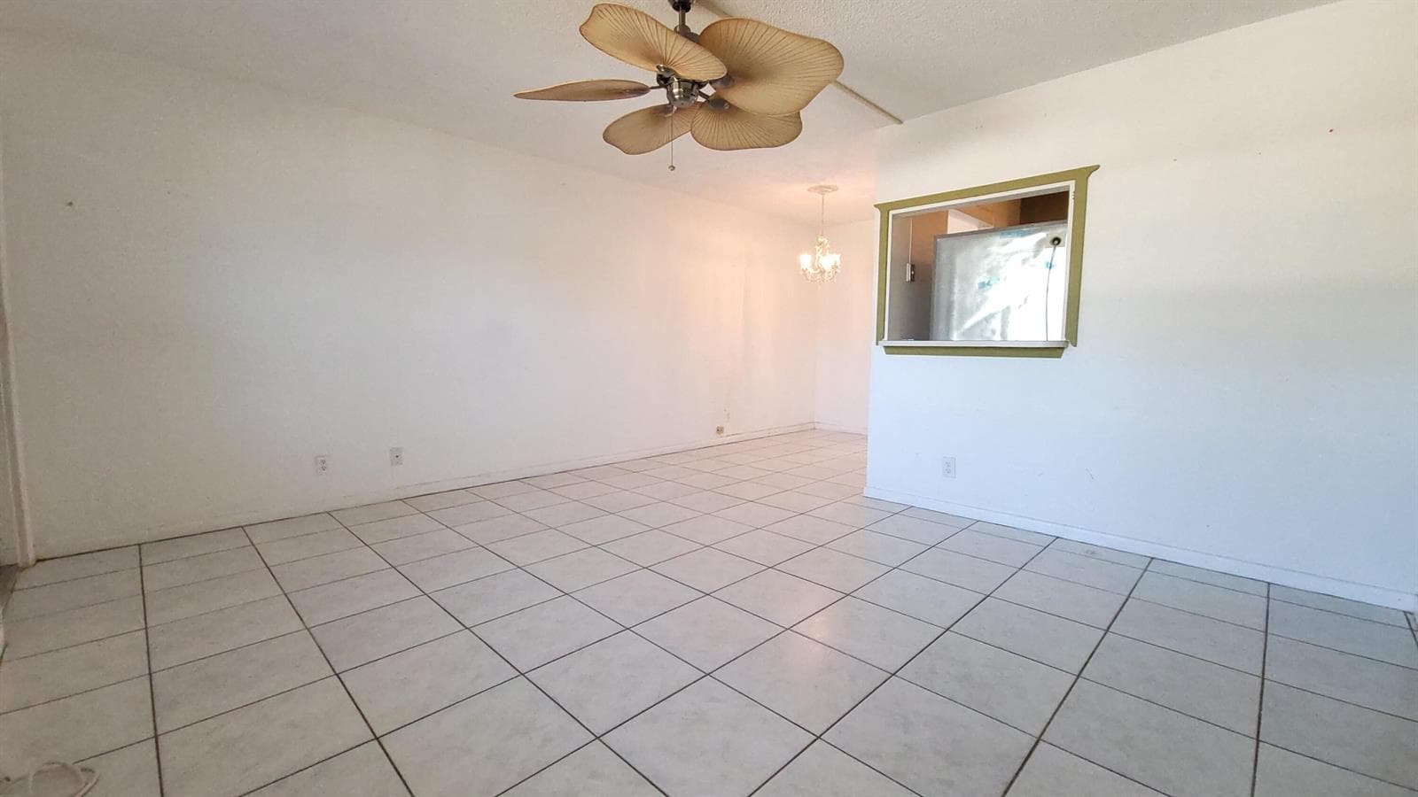23 Kingswood B, West Palm Beach, FL 33417 photo 2