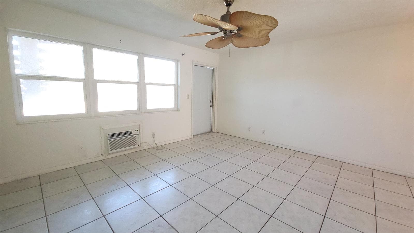 23 Kingswood B, West Palm Beach, FL 33417 photo 3