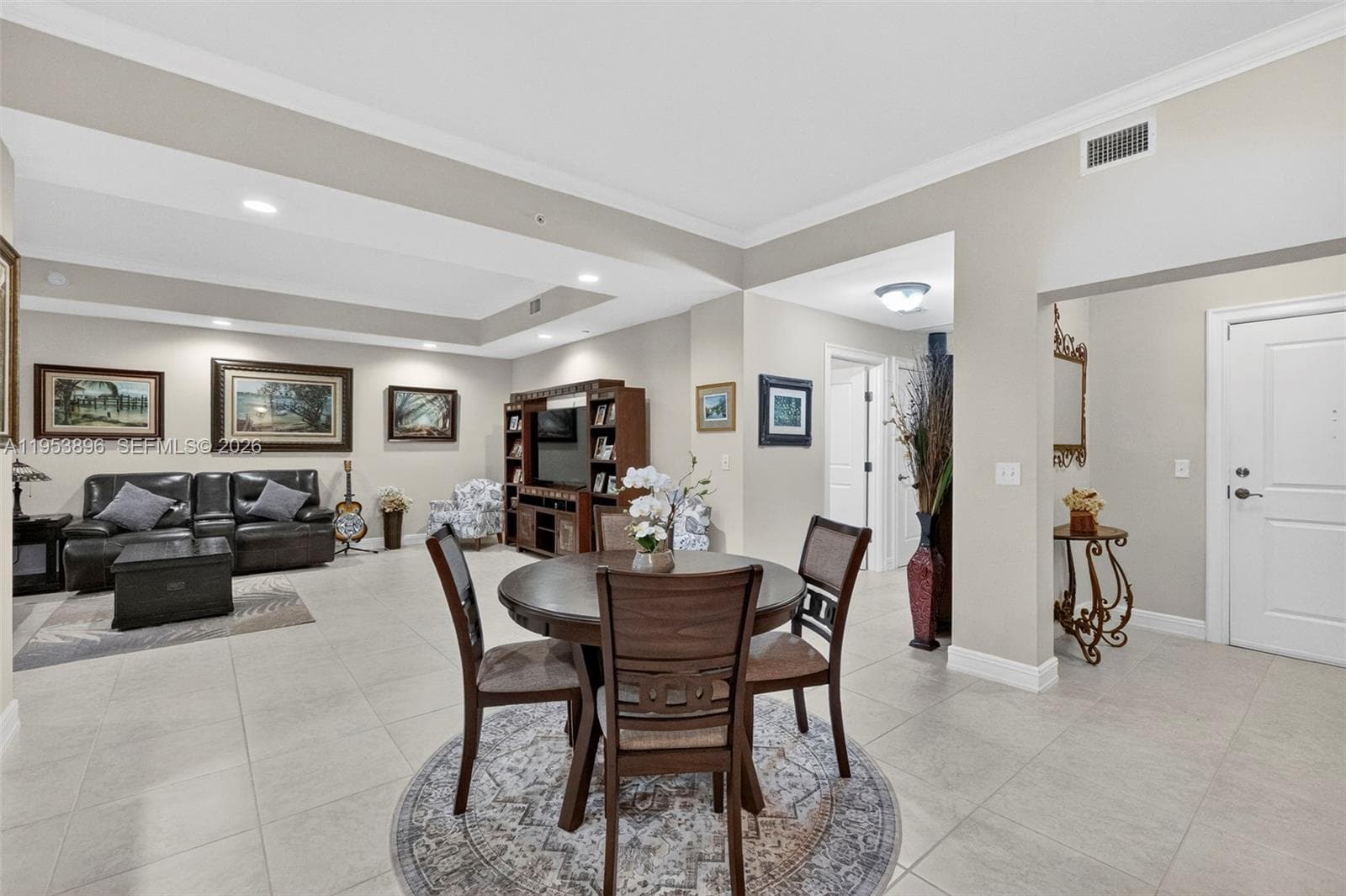 16135 Emerald Estates Dr # 162, Weston, FL 33331 photo 2