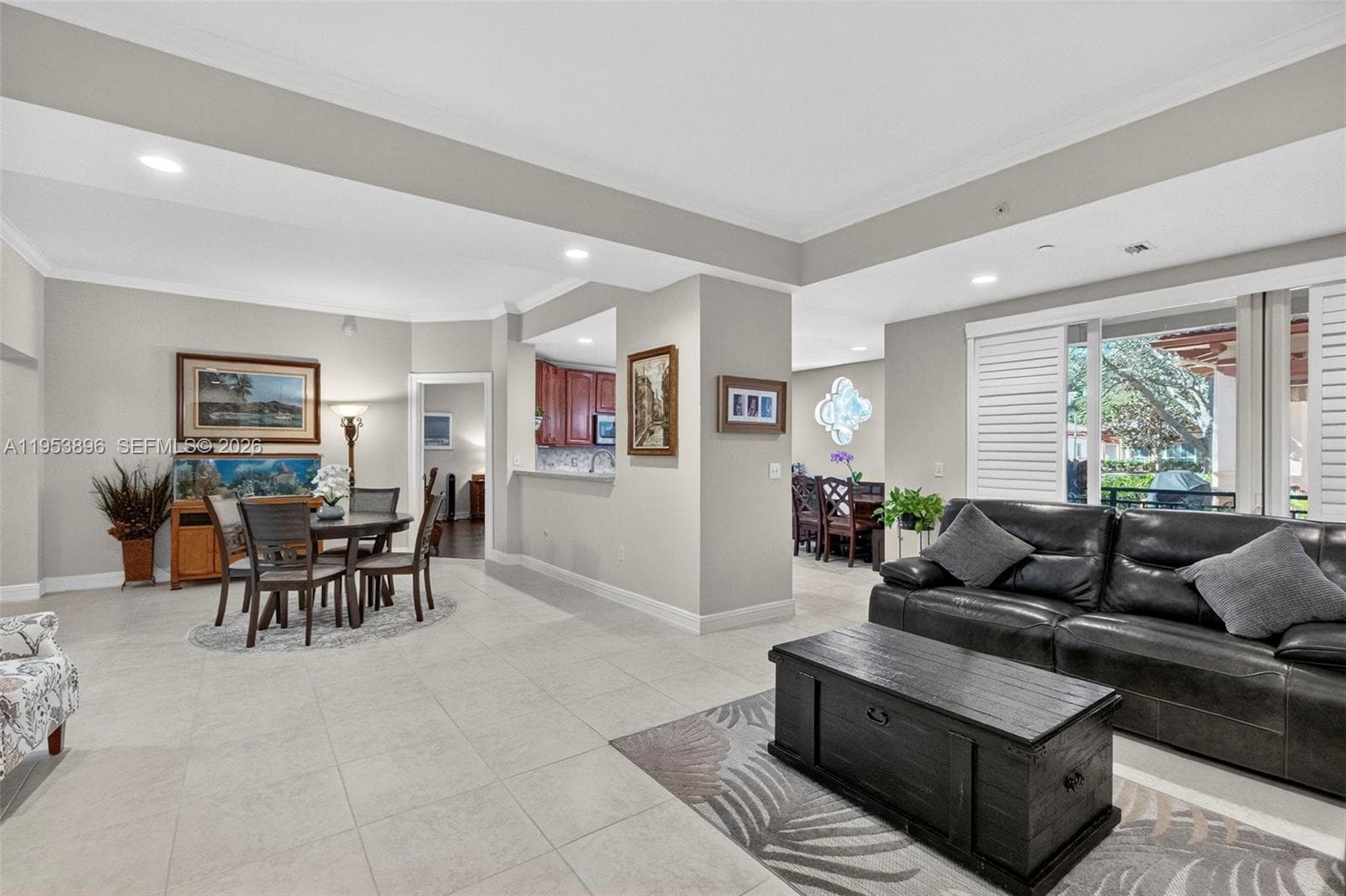 16135 Emerald Estates Dr # 162, Weston, FL 33331 photo 3