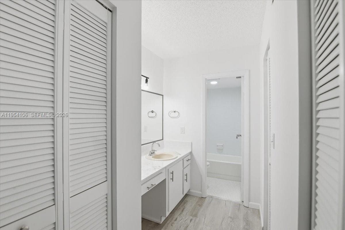 6101 N Falls Cir Dr # 309, Lauderhill, FL 33319 photo 4