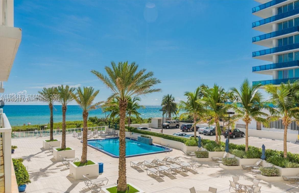 6917 Collins Ave # 1206, Miami Beach, FL 33141