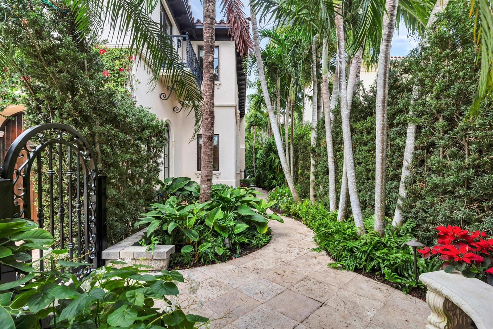 261 Seminole Avenue, Palm Beach, FL 33480 photo 4