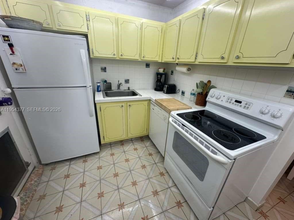 17001 NE 13th Ave # 314, Miami, FL 33162 photo 4