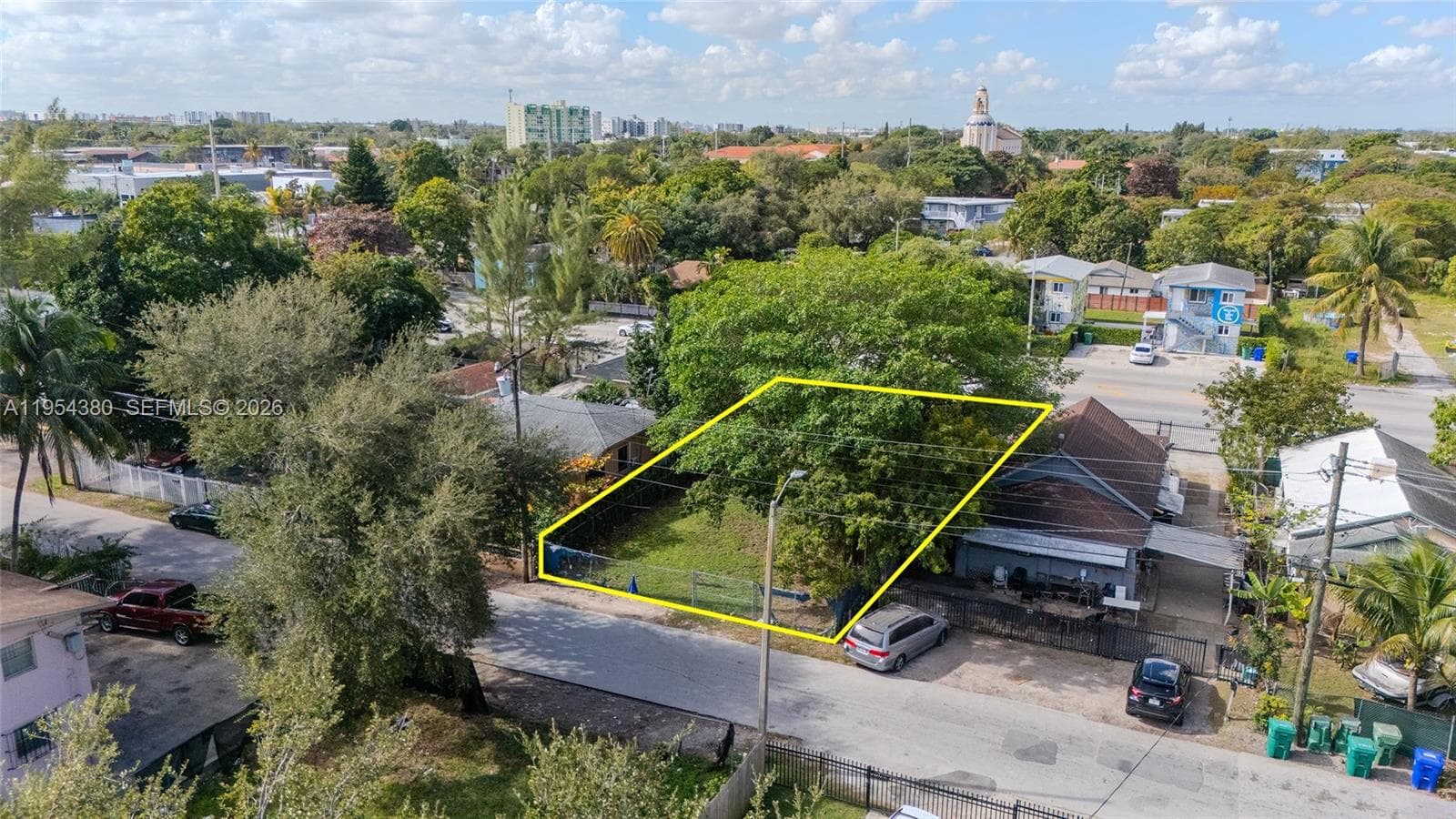 7552 NE Miami Ct, Miami, FL 33138 photo 5