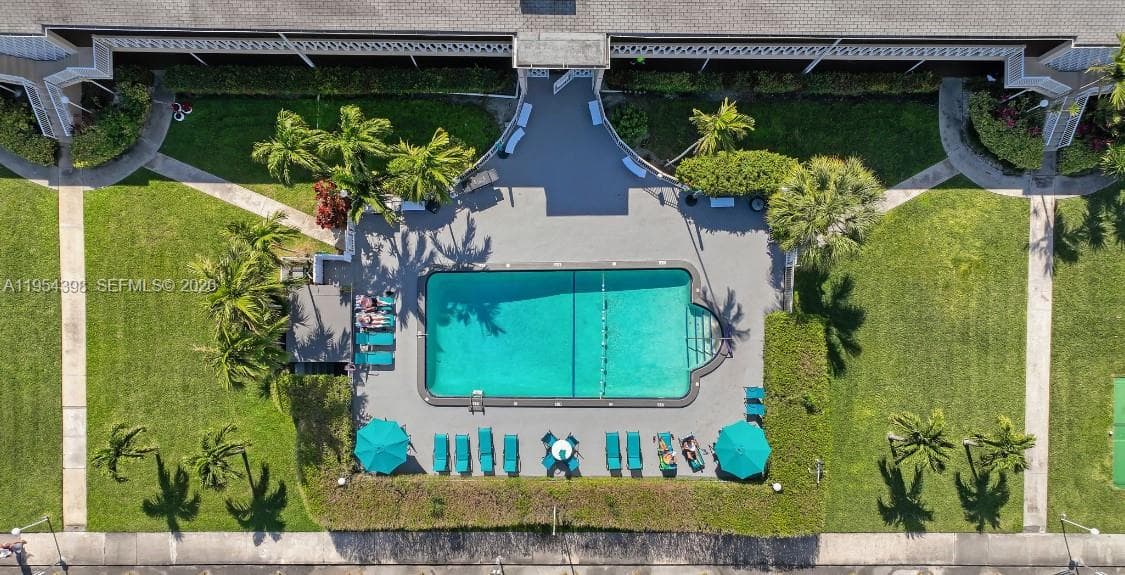 900 Atlantic Shores Blvd # 133, Hallandale Beach, FL 33009