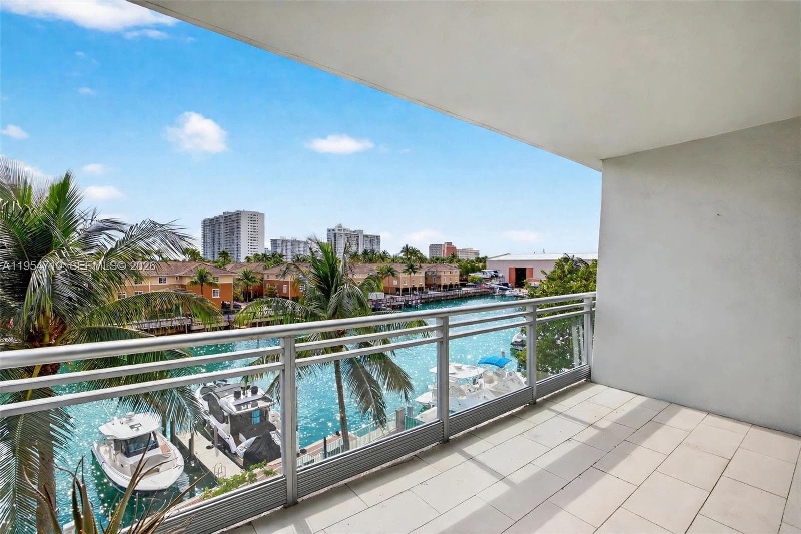 2950 NE 188th St # 302, Aventura, FL 33180 photo 5