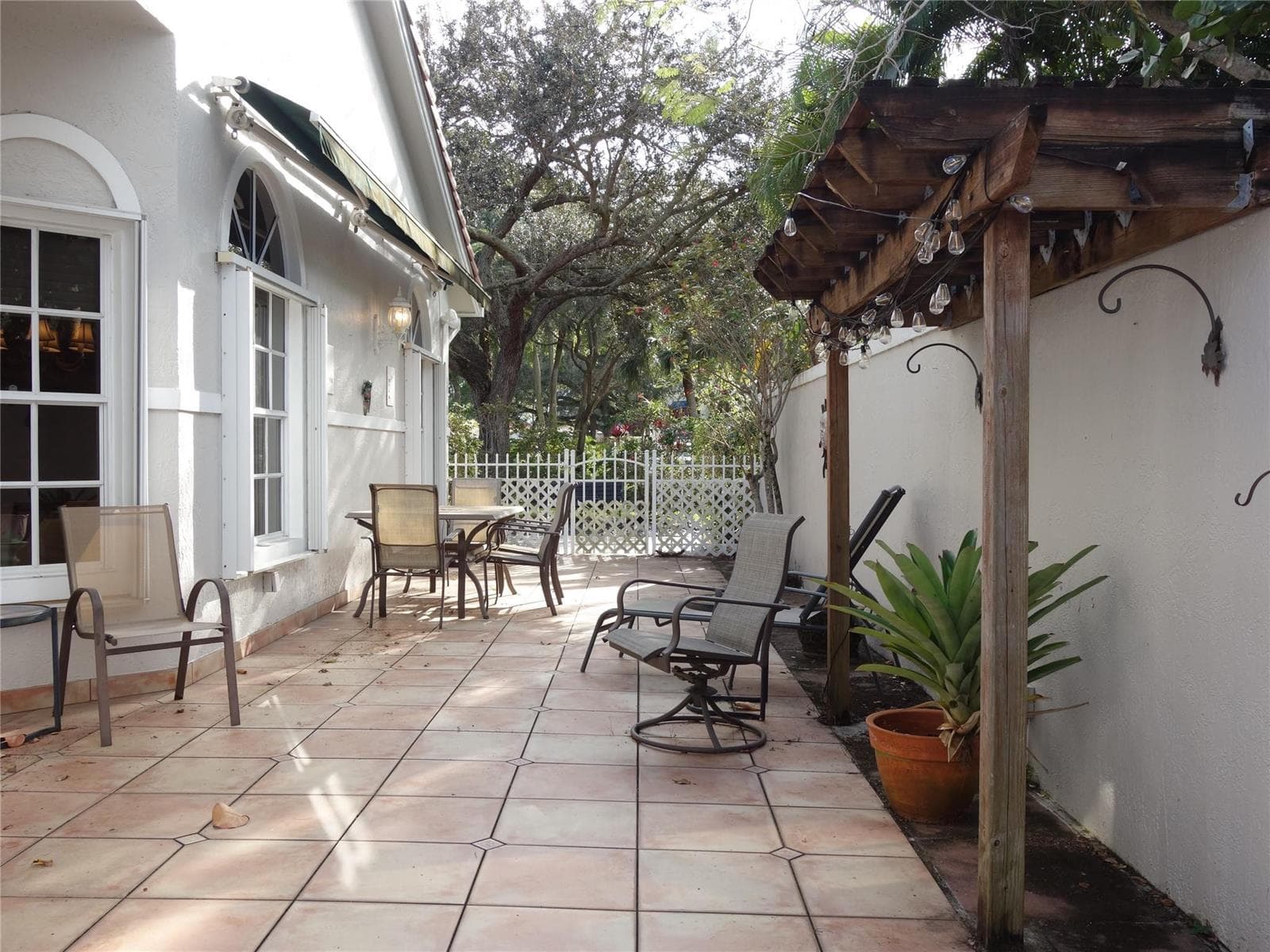 4106 Carriage Drive # 5C, Pompano Beach, FL 33069 photo 2