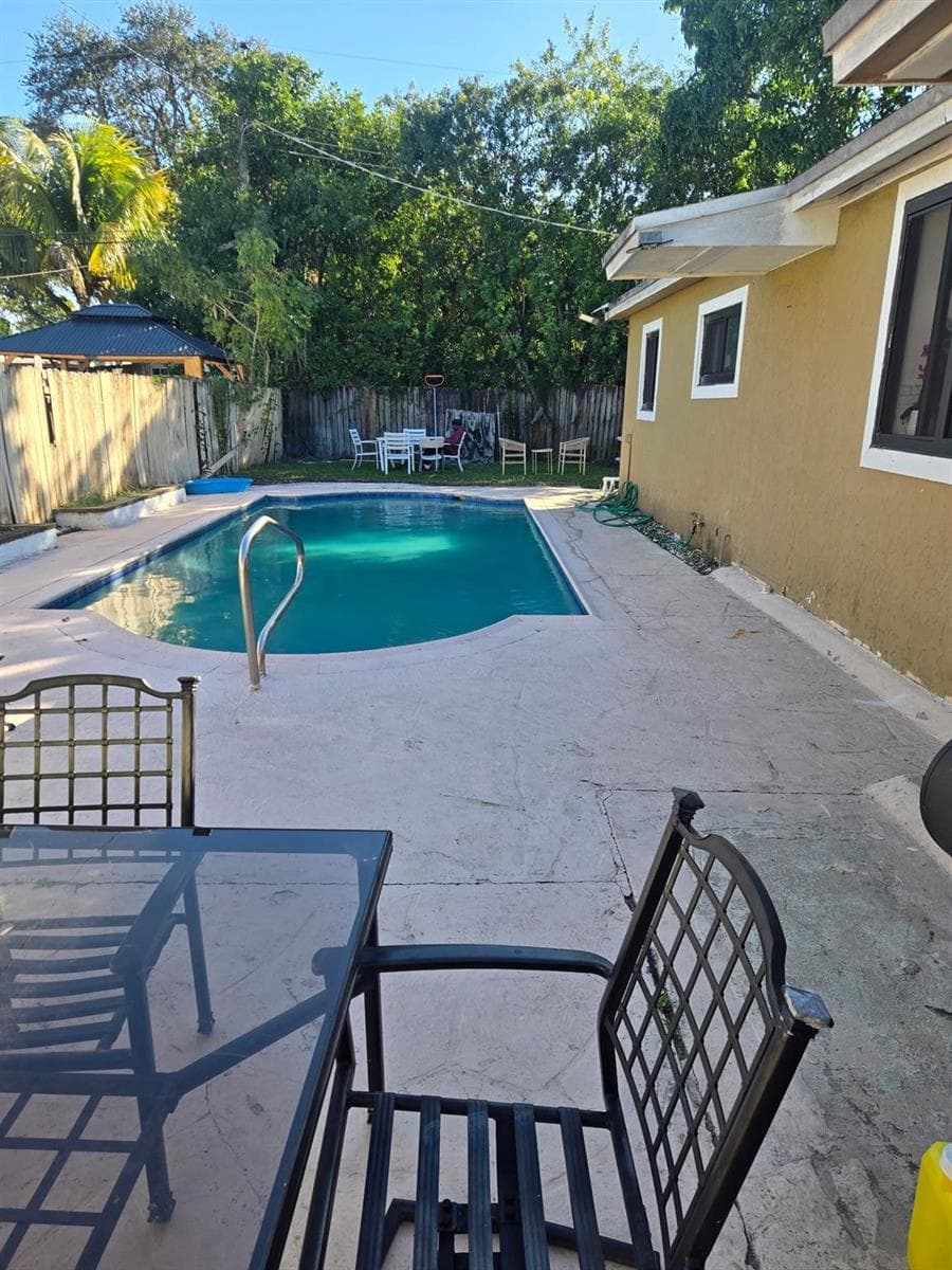 301 N 66th Avenue, Hollywood, FL 33024 photo 3