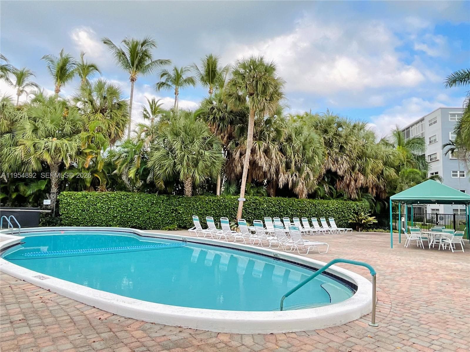 1425 Atlantic Shores Blvd # 209, Hallandale Beach, FL 33009 photo 2