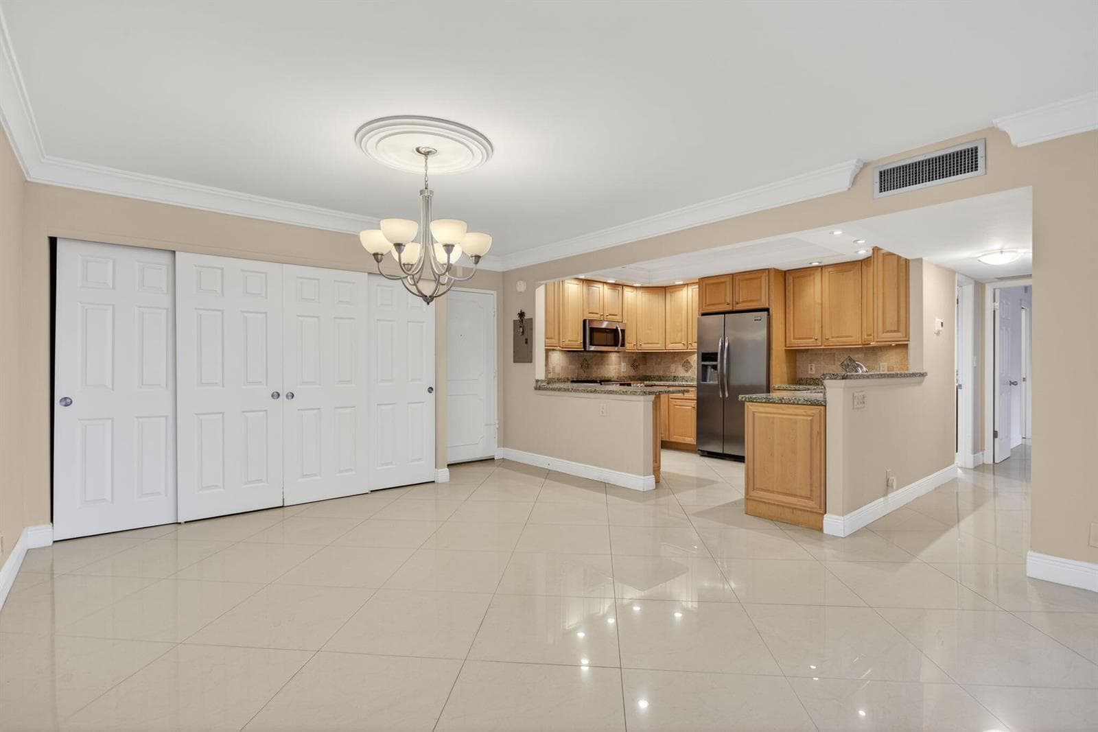 405 N Ocean Boulevard # 208, Pompano Beach, FL 33062 photo 3