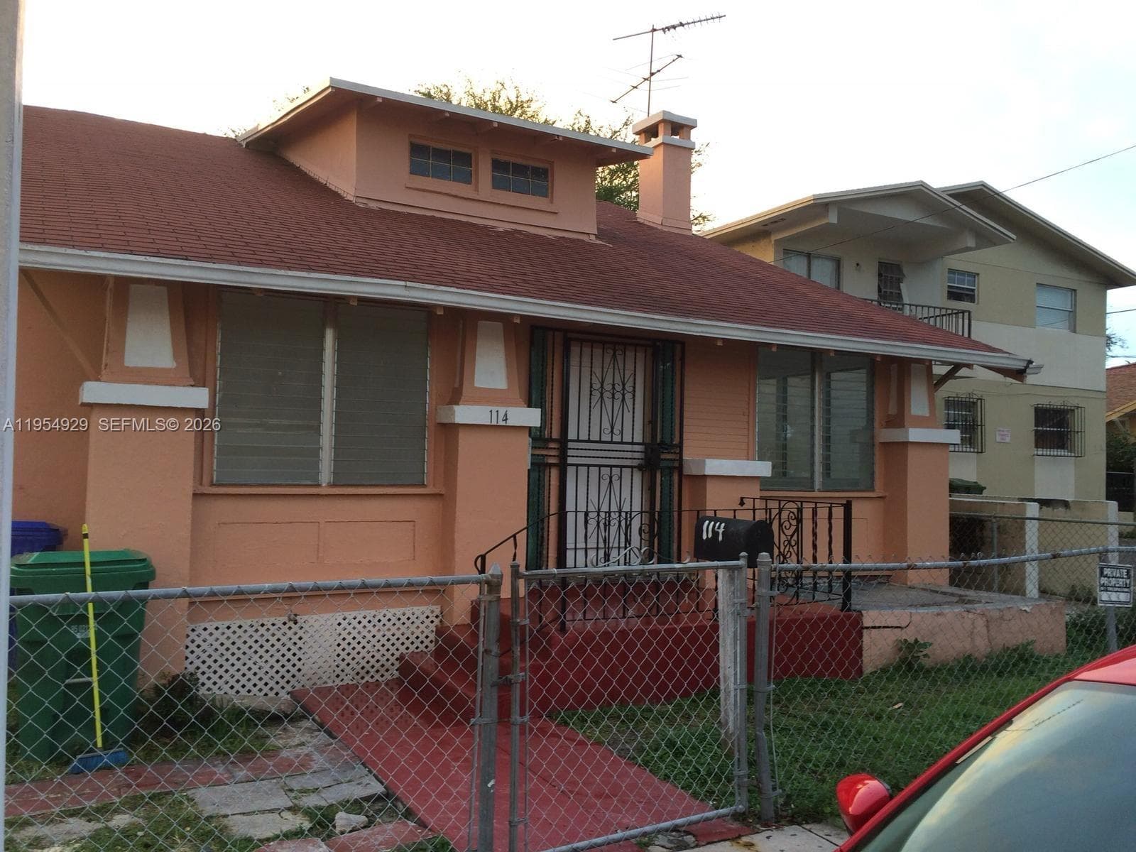114 NW 10th Ave, Miami, FL 33128 photo 2