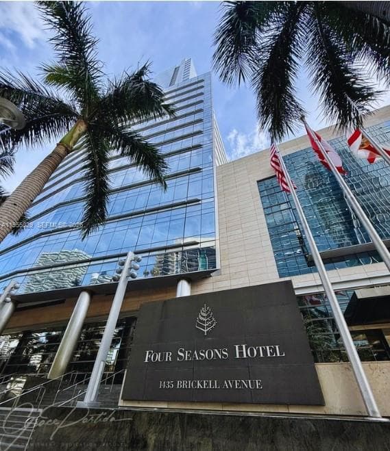 1435 Brickell Ave # 3508, Miami, FL 33131