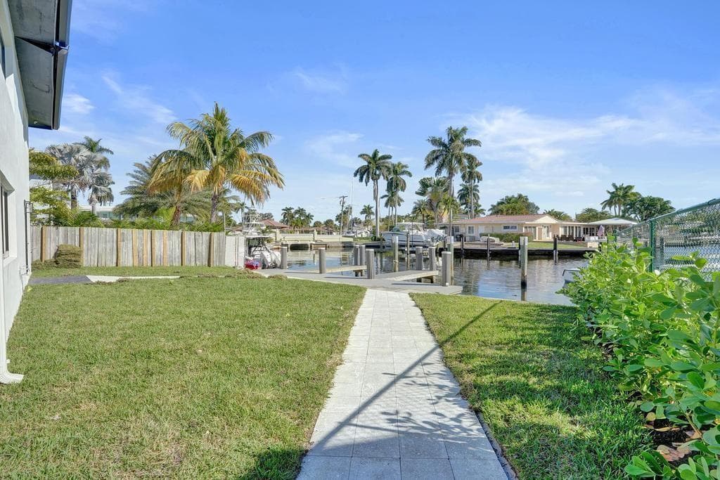 840 SE 22nd Avenue, Pompano Beach, FL 33062 photo 3