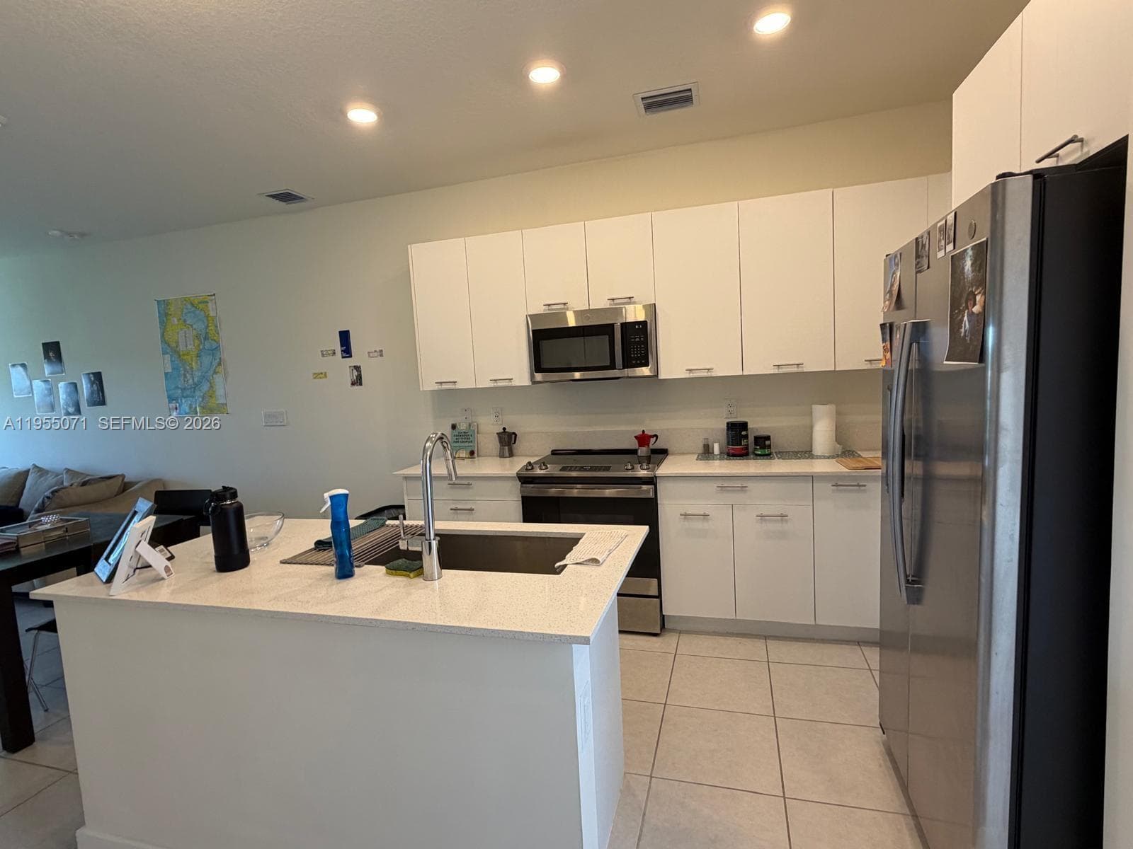 8001 NW 41st St # F-310, Doral, FL 33166 photo 4
