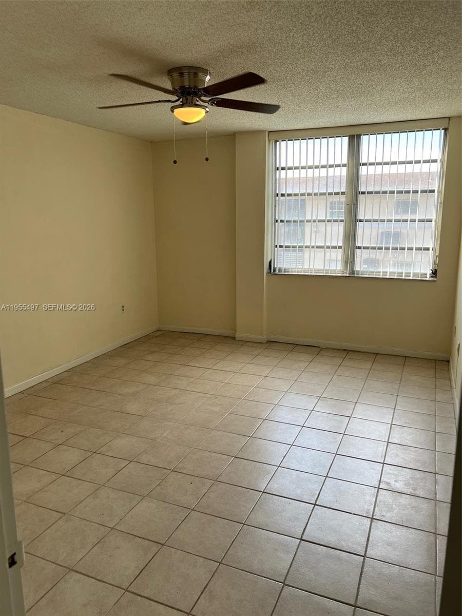 13390 NE 7th Ave # 205, North Miami, FL 33161 photo 3