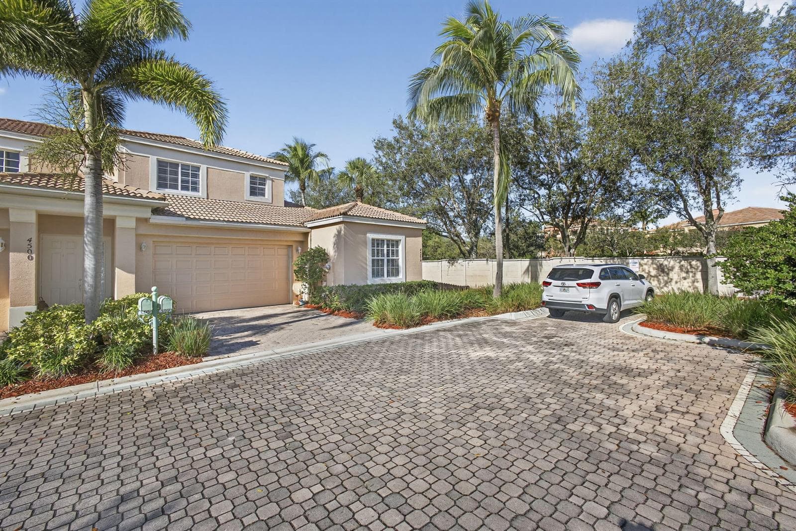 4502 Hickory Drive, Palm Beach Gardens, FL 33418 photo 4