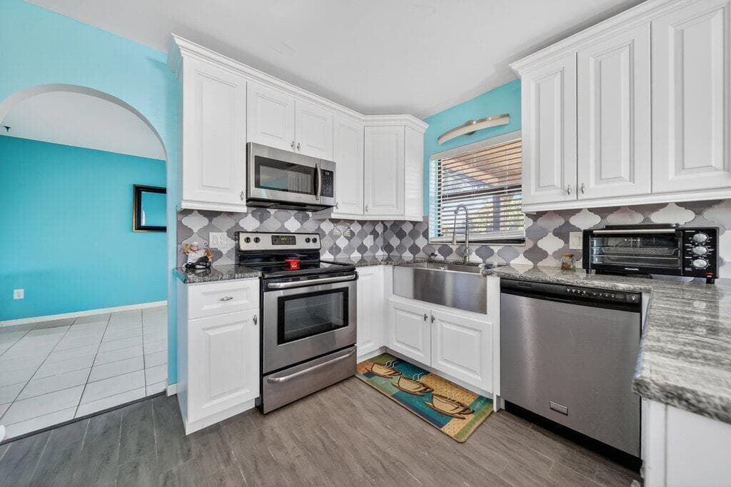 2097 SE Mantua Street, Port St. Lucie, FL 34952 photo 5