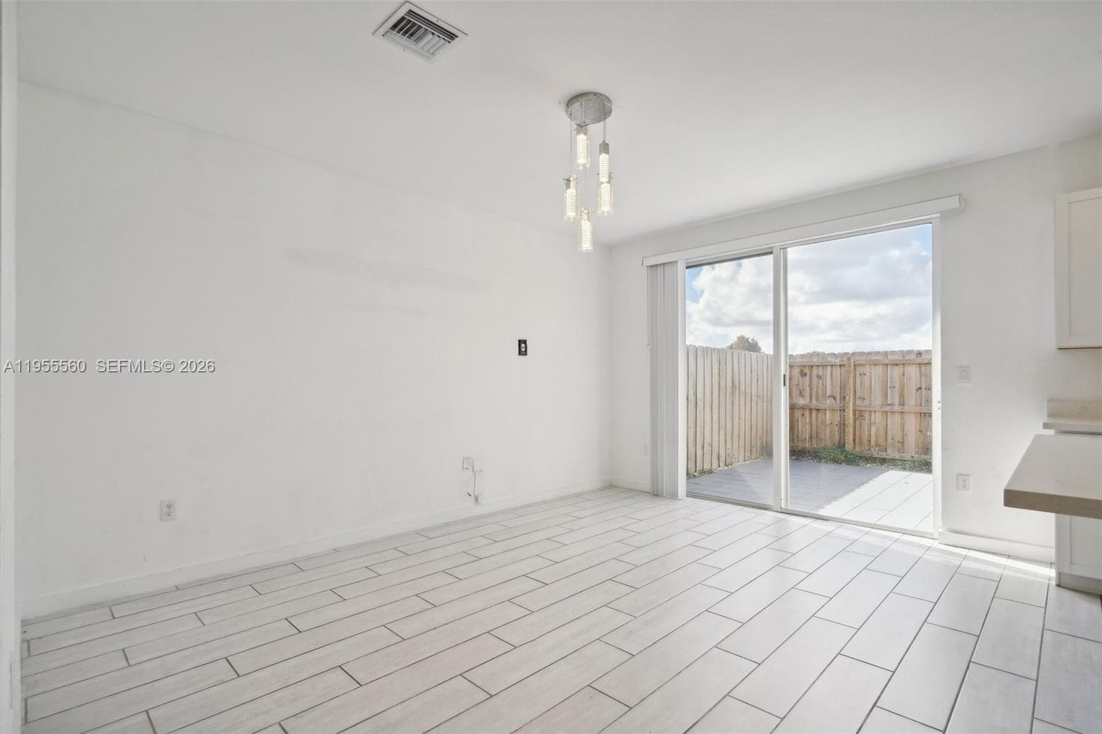 1006 SE 23rd Ave, Homestead, FL 33035 photo 4