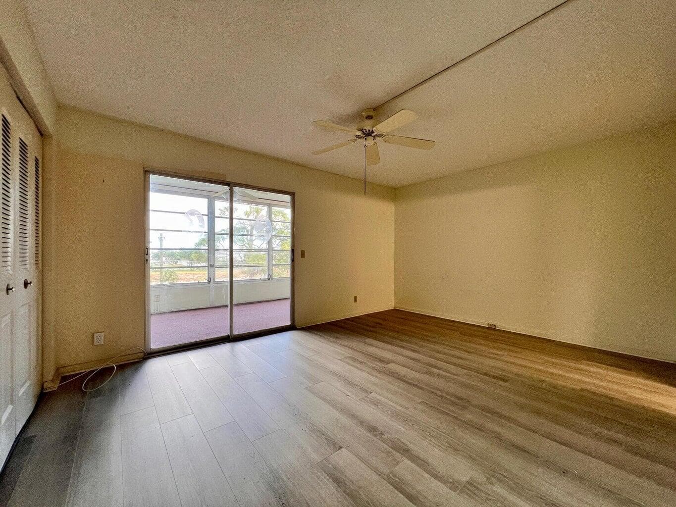 434 Southampton B, West Palm Beach, FL 33417 photo 4