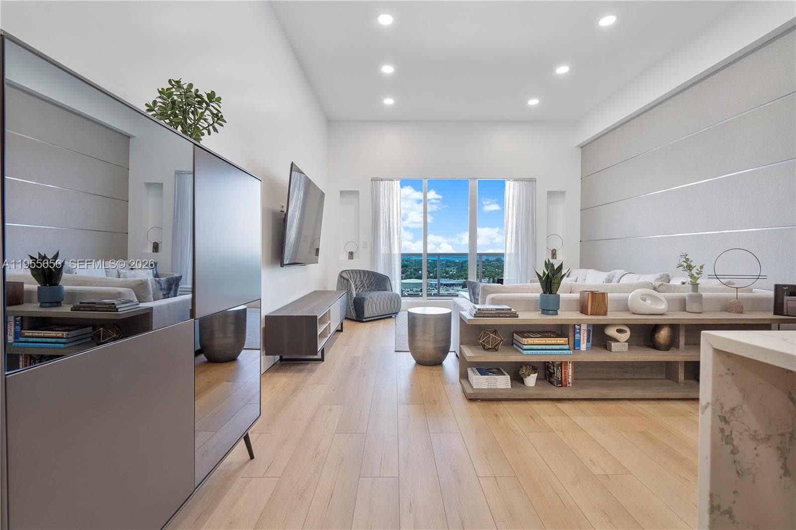 2301 Collins Ave # 1633, Miami Beach, FL 33139 photo 5