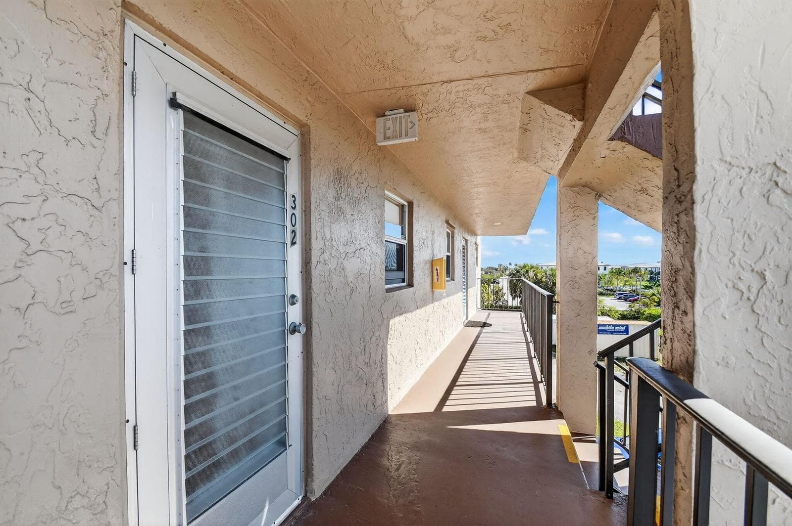 729 Lori Drive # 302, Palm Springs, FL 33461 photo 4