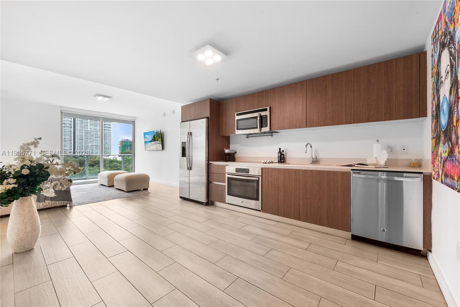 1600 SW 1st Ave # 707, Miami, FL 33129 photo 3