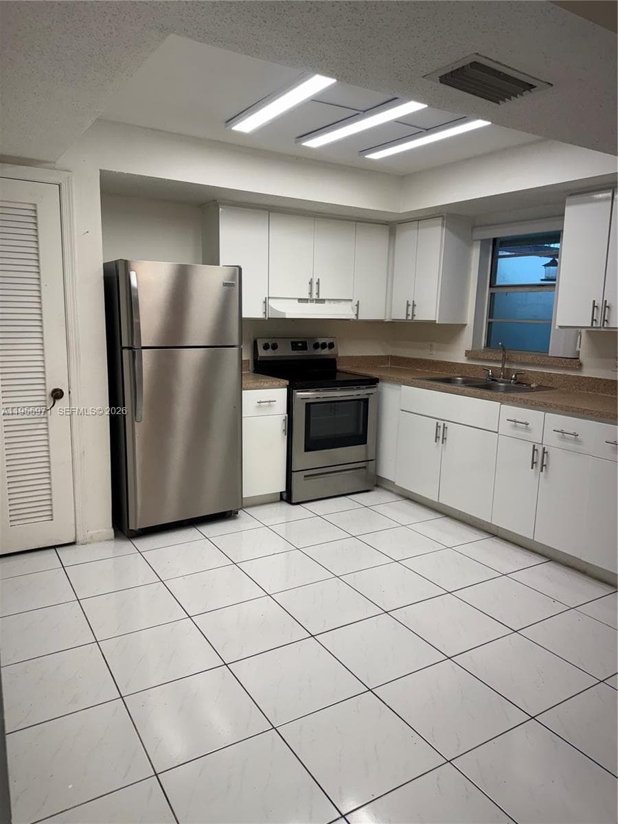 6532 SW 18th Ct, North Lauderdale, FL 33068 photo 3