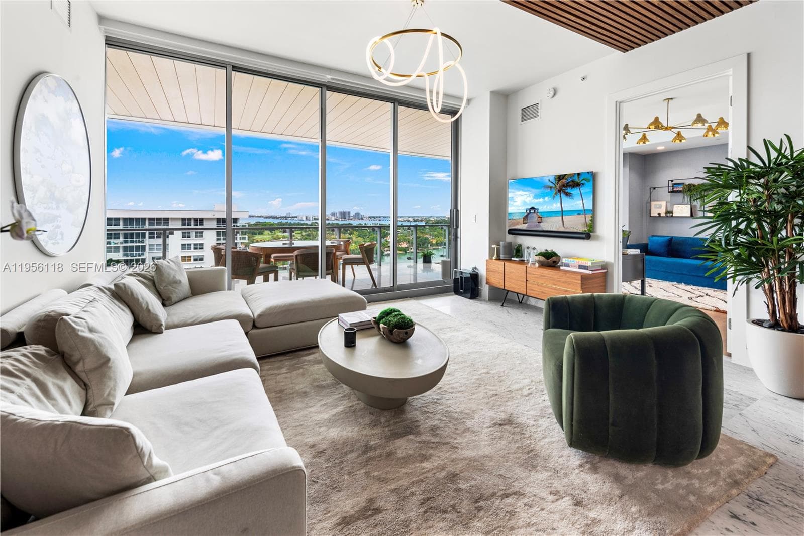 5775 Collins Ave # 1405, Miami Beach, FL 33140