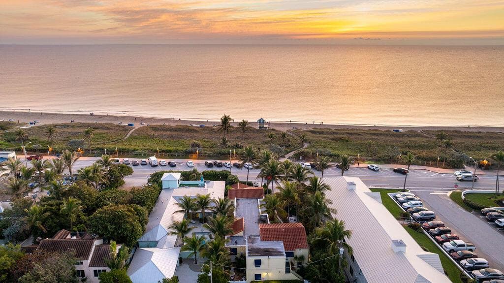88 S Ocean Boulevard, Delray Beach, FL 33483 photo 2