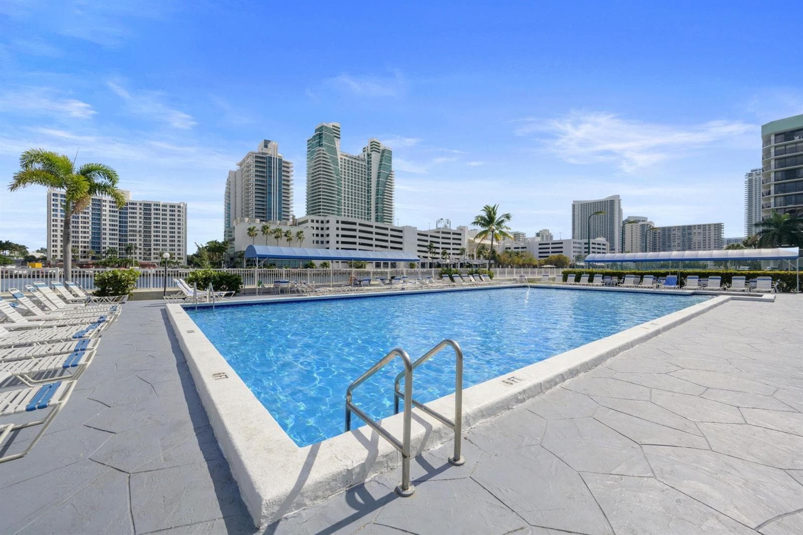 600 Parkview Drive # 1111 (PH11), Hallandale Beach, FL 33009 photo 3