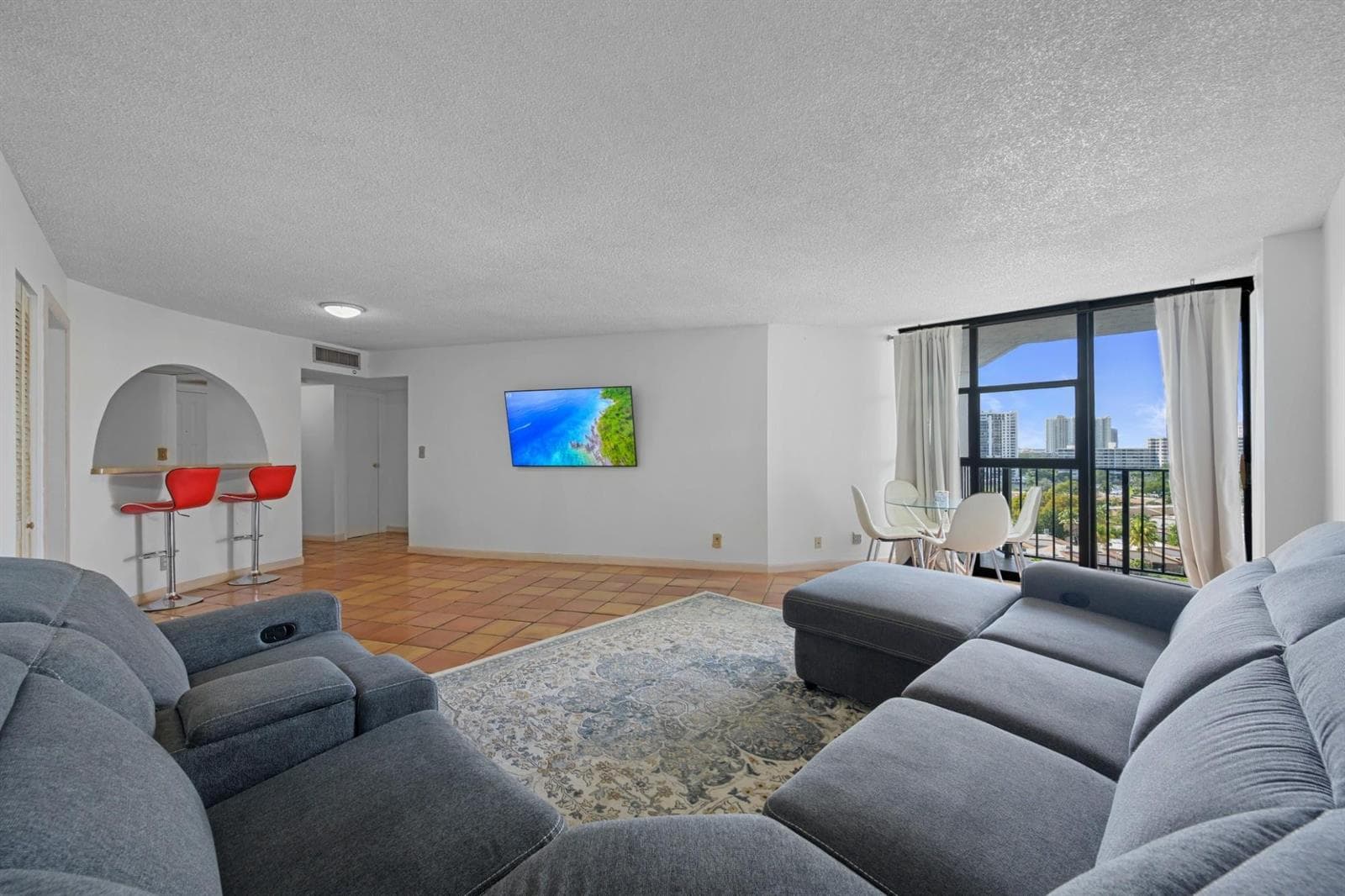 600 Parkview Drive # 1111 (PH11), Hallandale Beach, FL 33009 photo 5