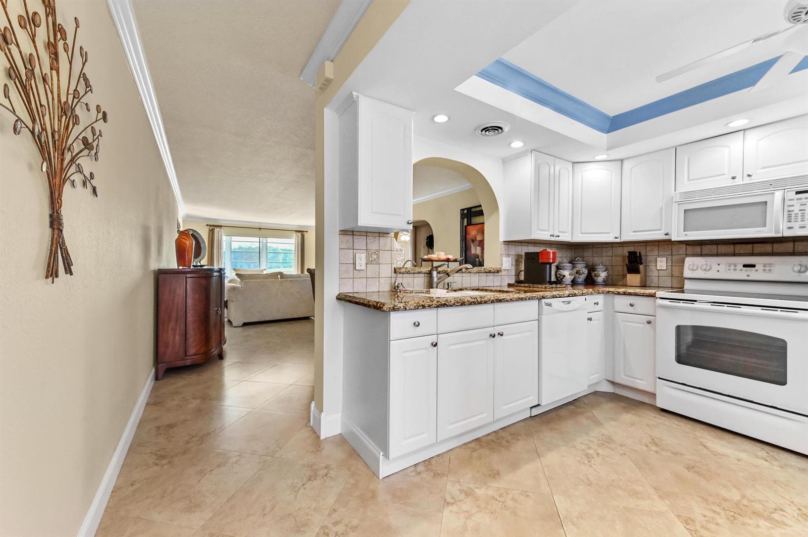3204 Portofino Point # H2, Coconut Creek, FL 33066 photo 5
