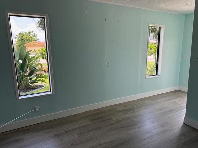 907 SE Lake Street, Stuart, FL 34994 photo 5