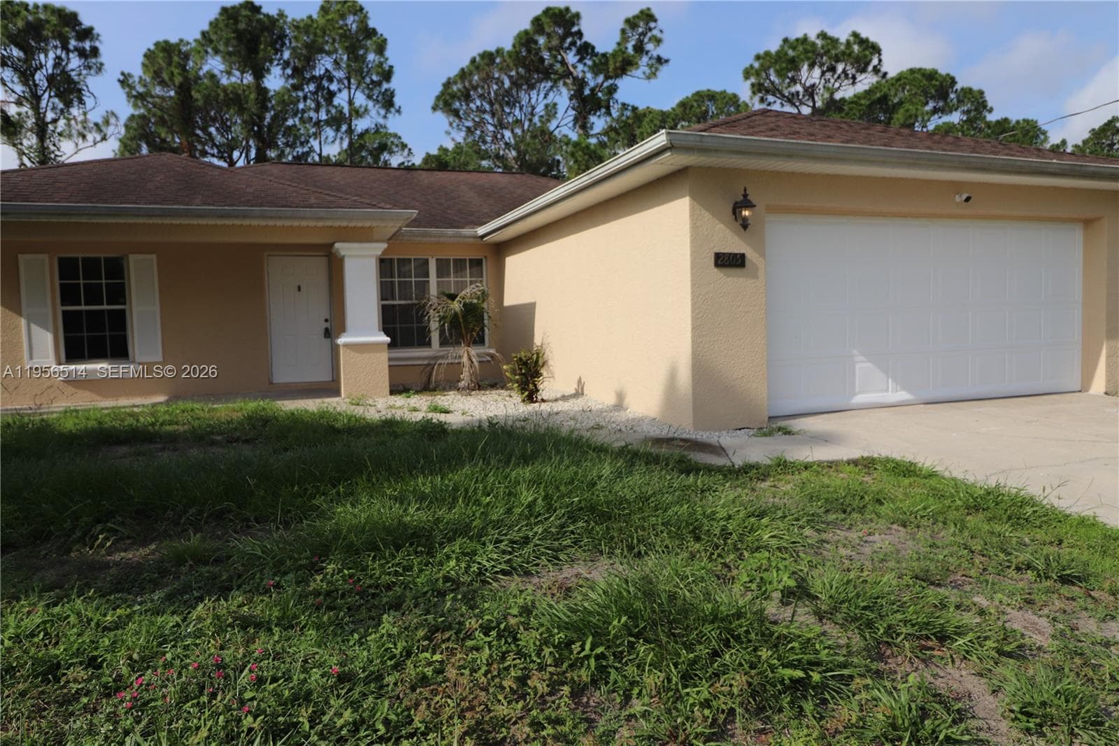 2805 1 sw st, Lehigh Acres, FL 33972