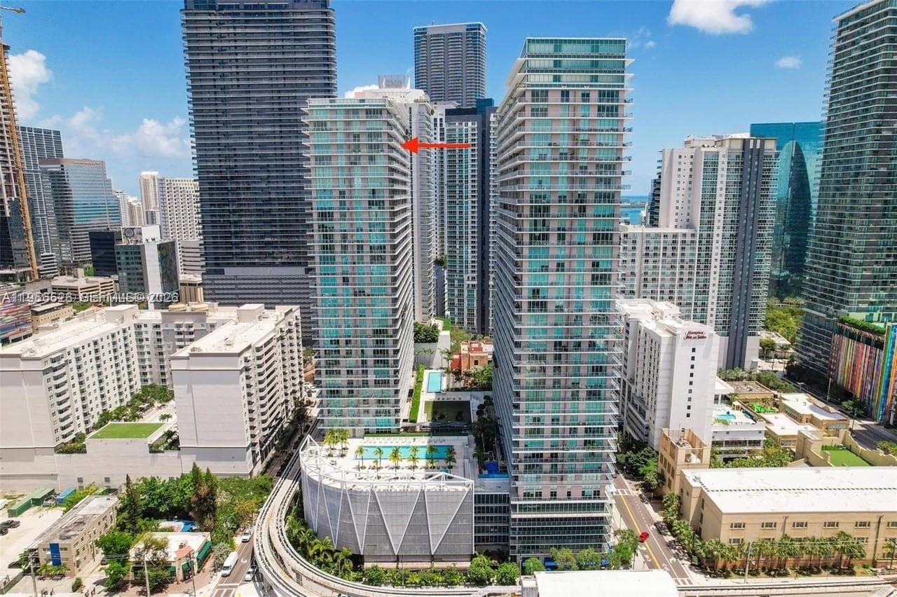 1111 SW 1st Ave # 1422-N, Miami, FL 33130