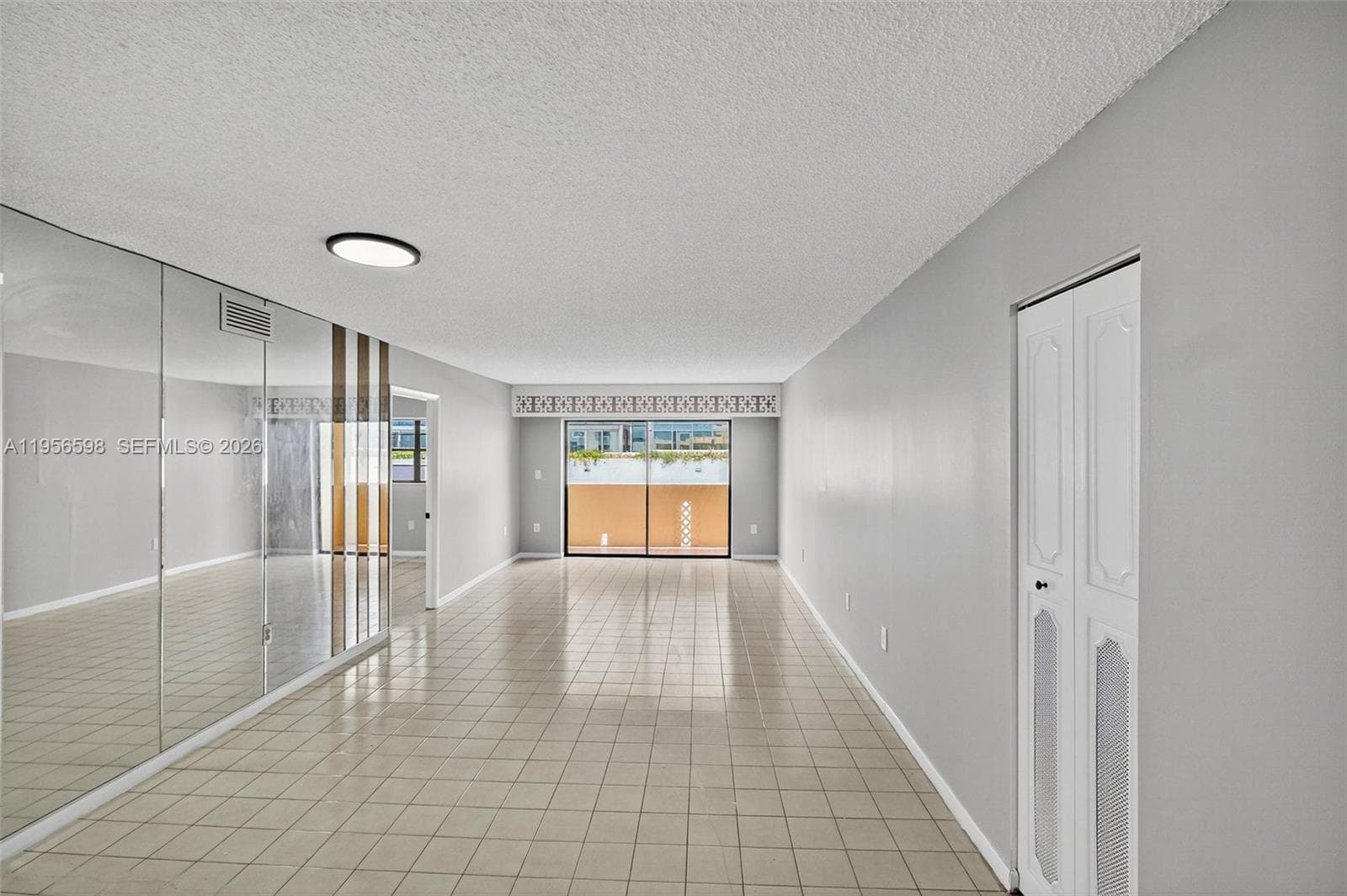 2924 Collins Avenue # 501, Miami Beach, FL 33140 photo 3