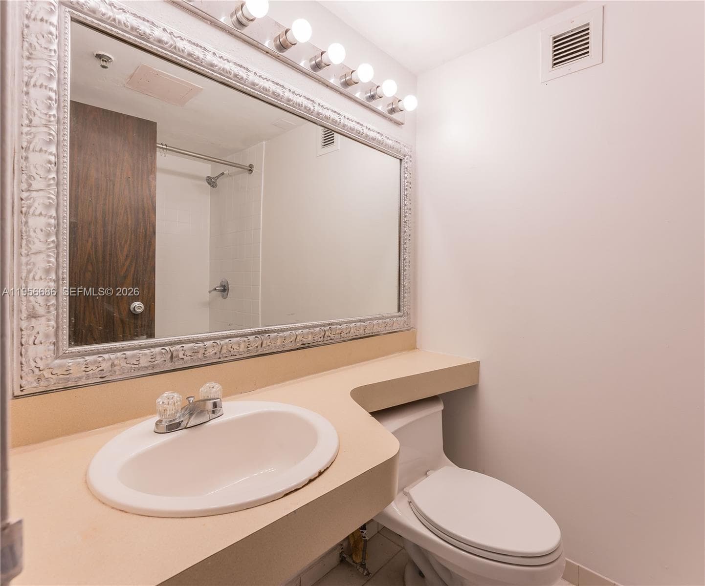16450 NW 2nd Ave # 103, Miami, FL 33169 photo 5