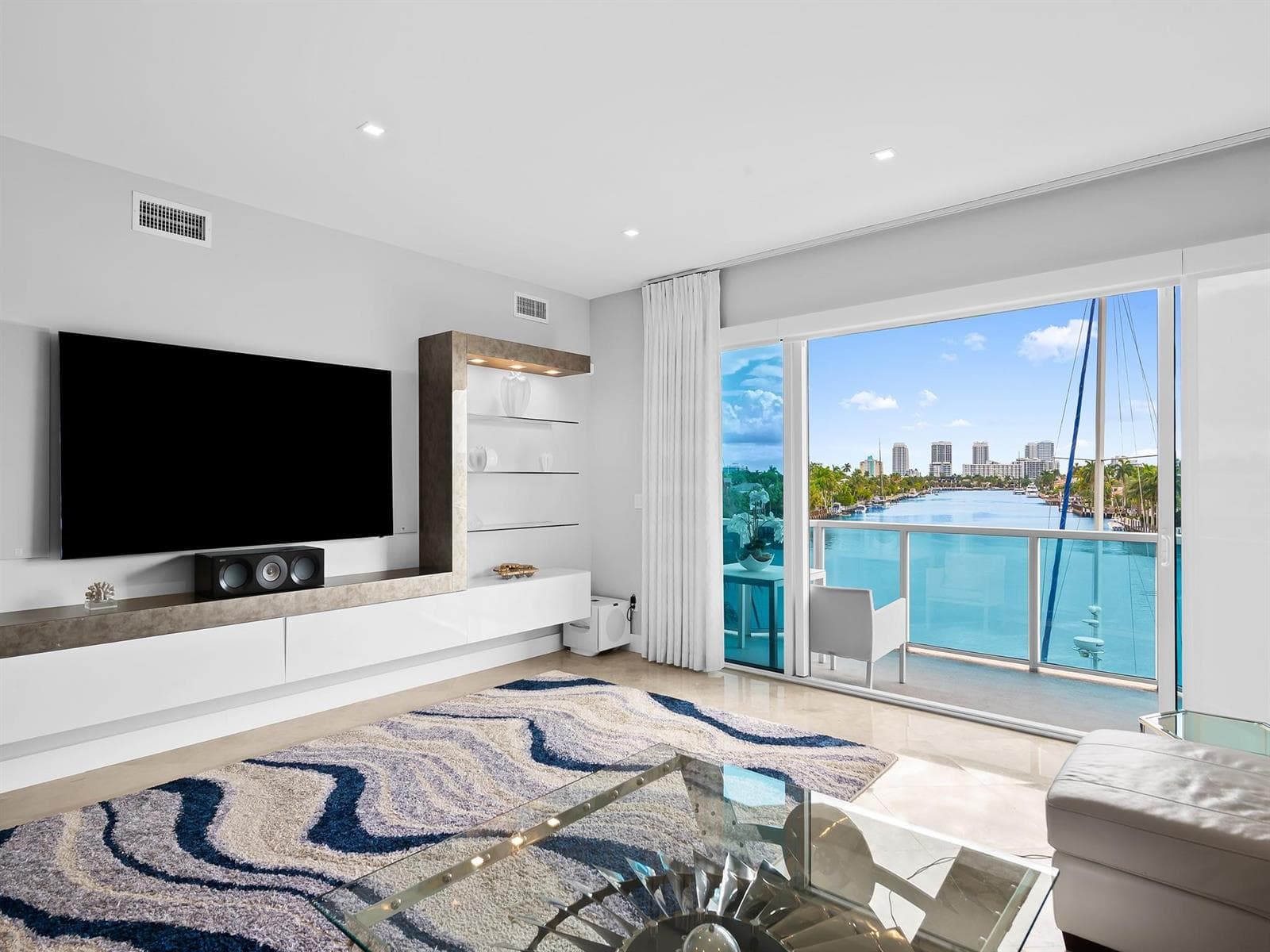 516 Hendricks Isle # 4B, Fort Lauderdale, FL 33301 photo 2